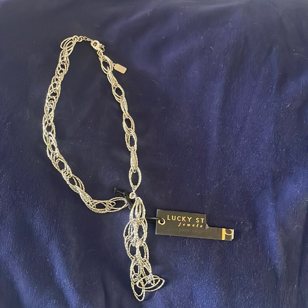 NWT lucky star choker